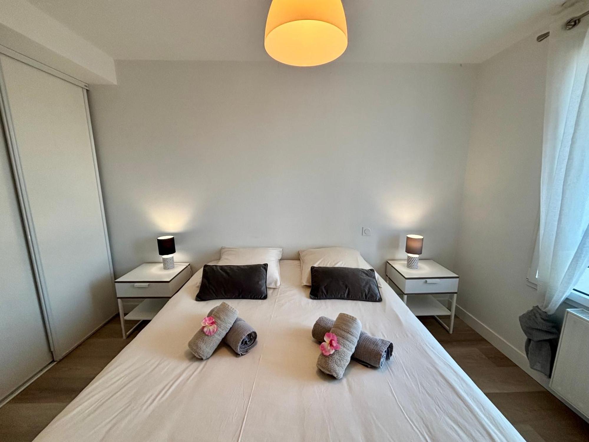Maison Contemporaine Refaite A Neuf - A 50M De L'Ocean เปลอเมอร์ ภายนอก รูปภาพ